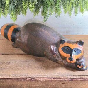 Big Sky Carvers Jeff Fleming Pine Wood Carved Ricky Raccoon Sculpture Bearfoots
